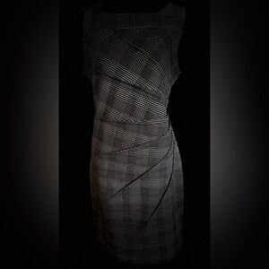 Calvin Klein BW checkered plaid spandex midi dress Size 12